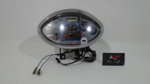 MARCADOR 28.674KM KYMCO GRAND DINK 125 2002/07
